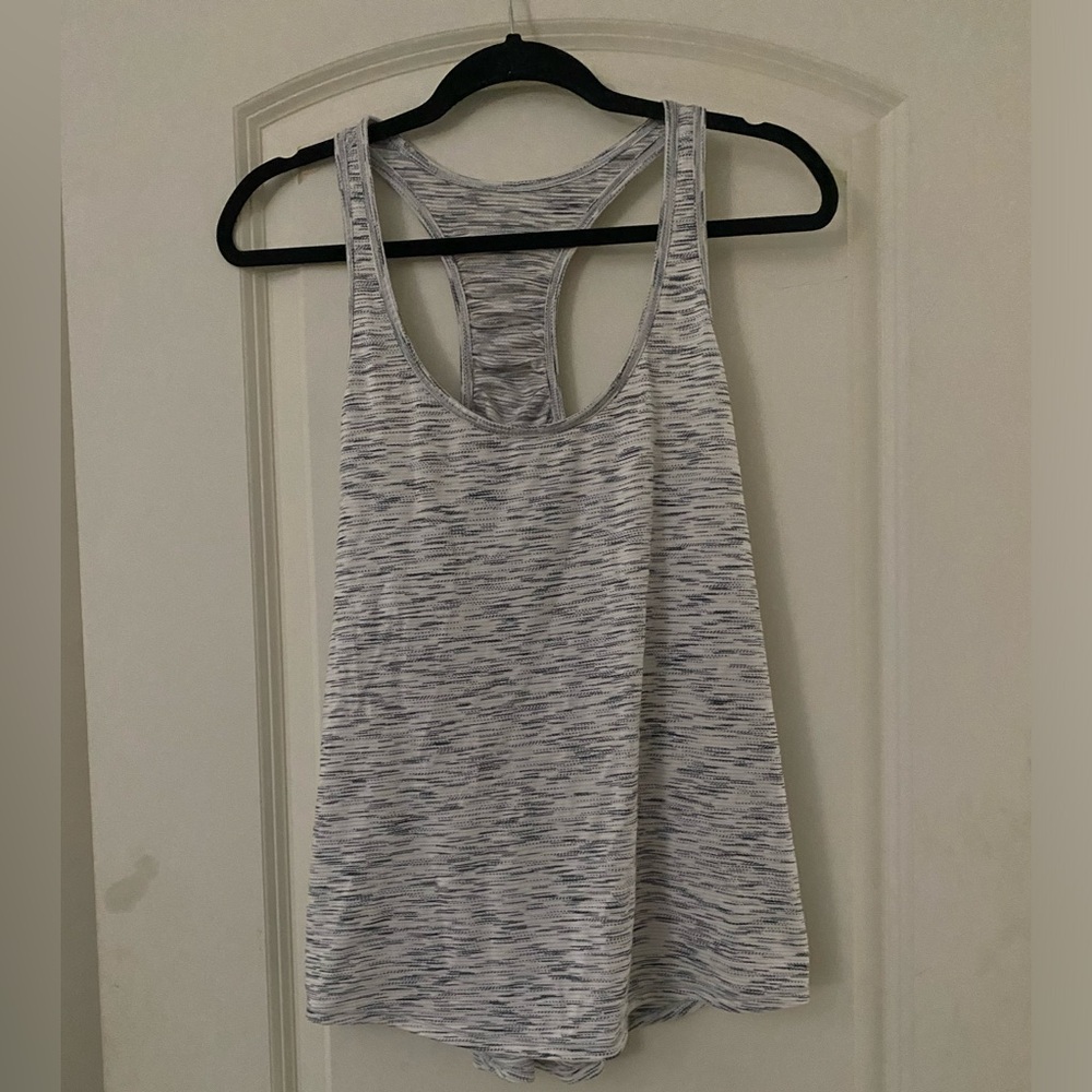 Lululemon Long Distance Heathered Gray Tank Top Size 8